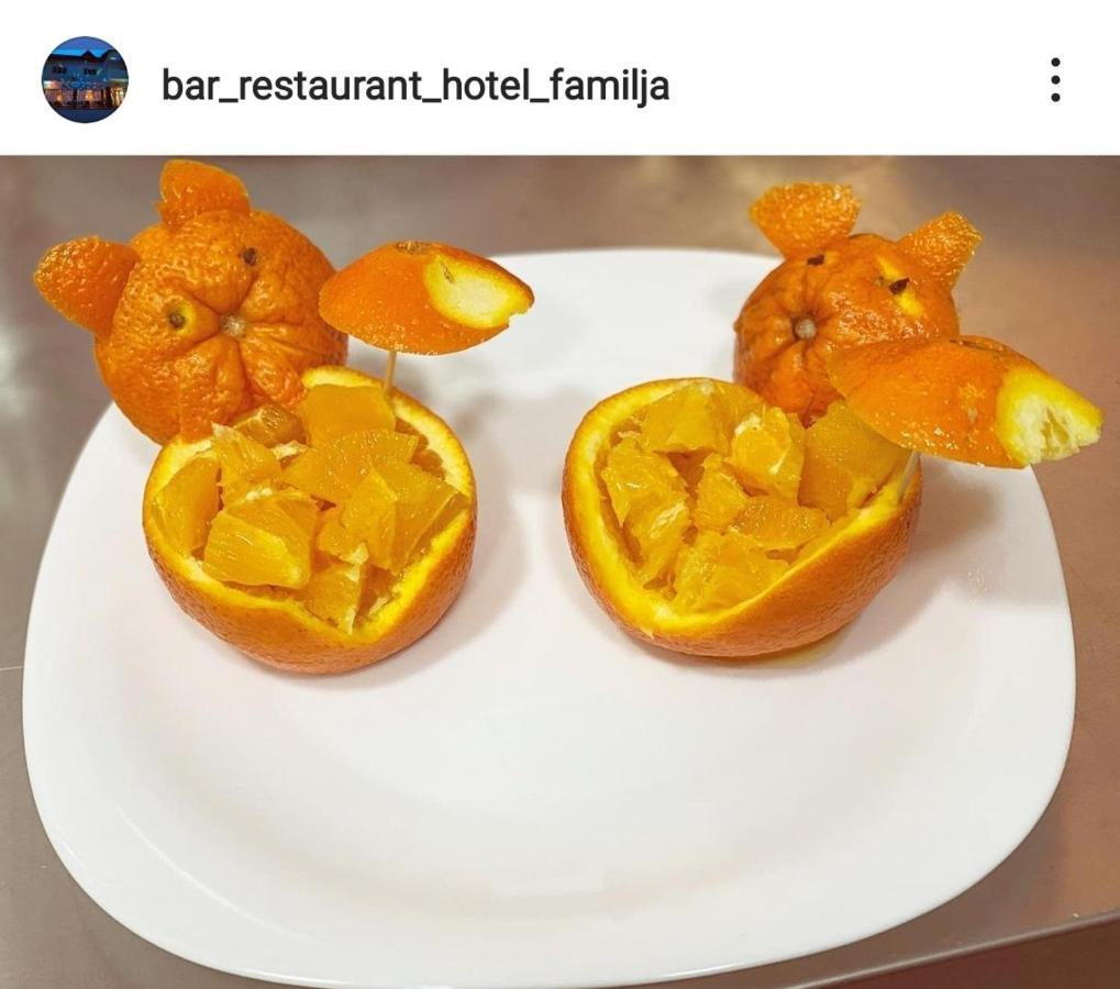 Bar-Restaurant-Hotel-Familja Klos Εξωτερικό φωτογραφία